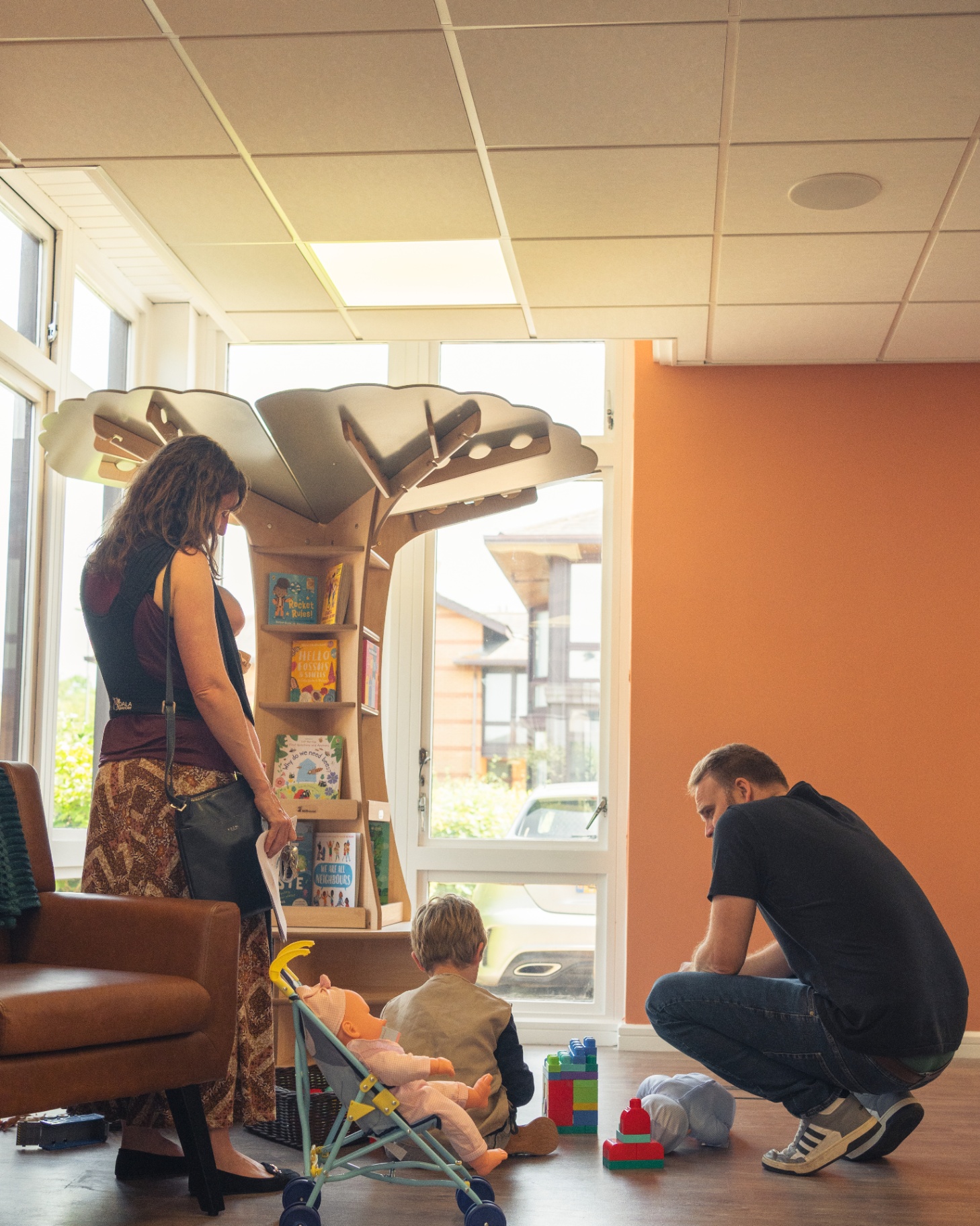 Story tree — reading nook
